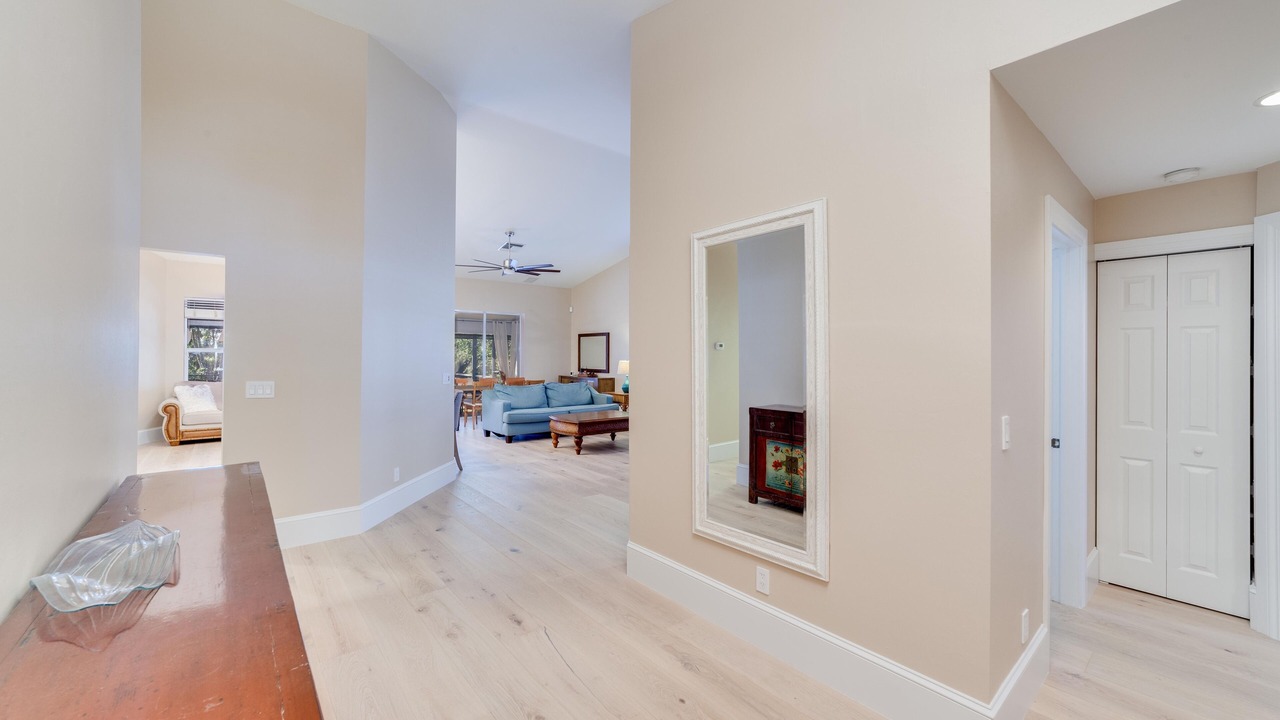 Photo of Livingroom in North Naples