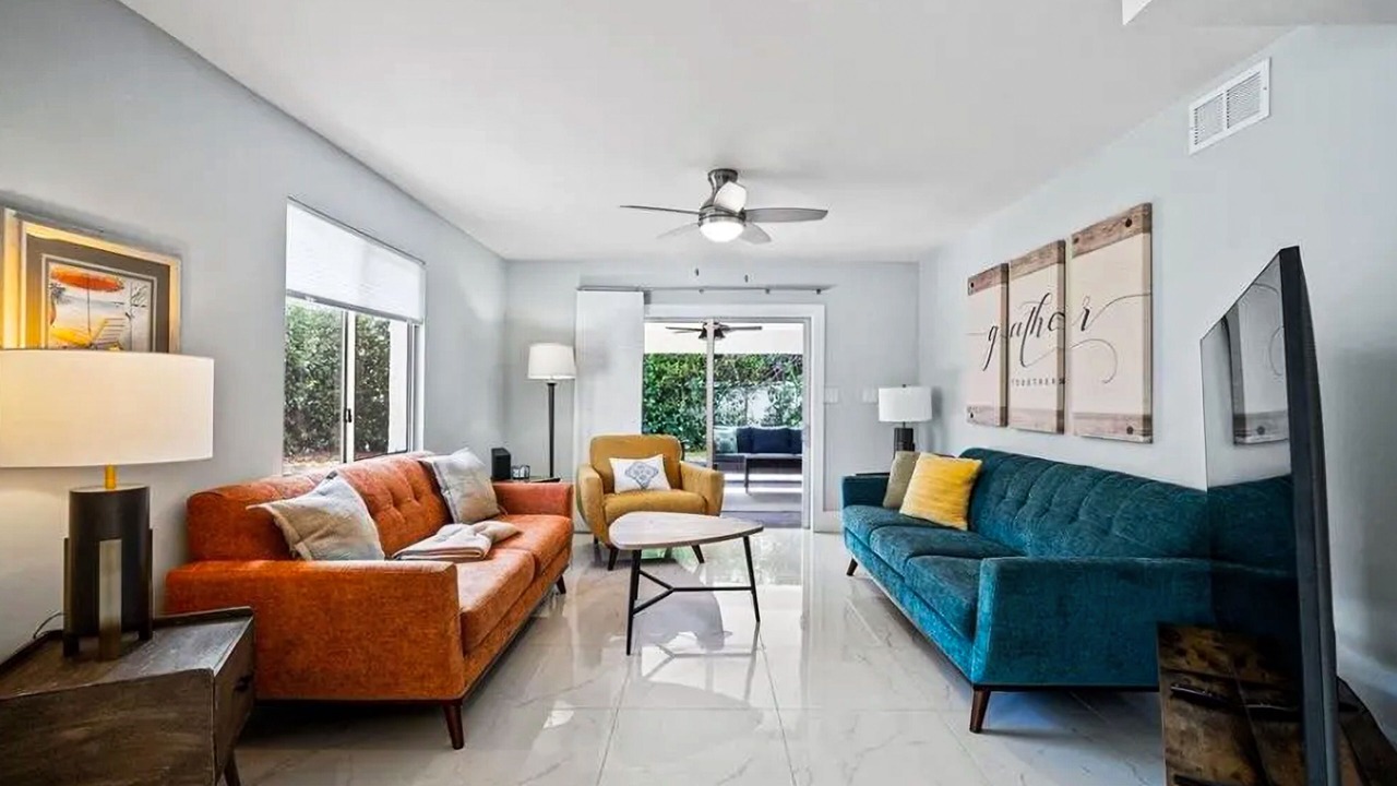 Photo of Livingroom in Isles of Capri