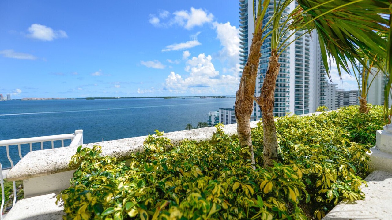 Photo of Outdoor in Brickell