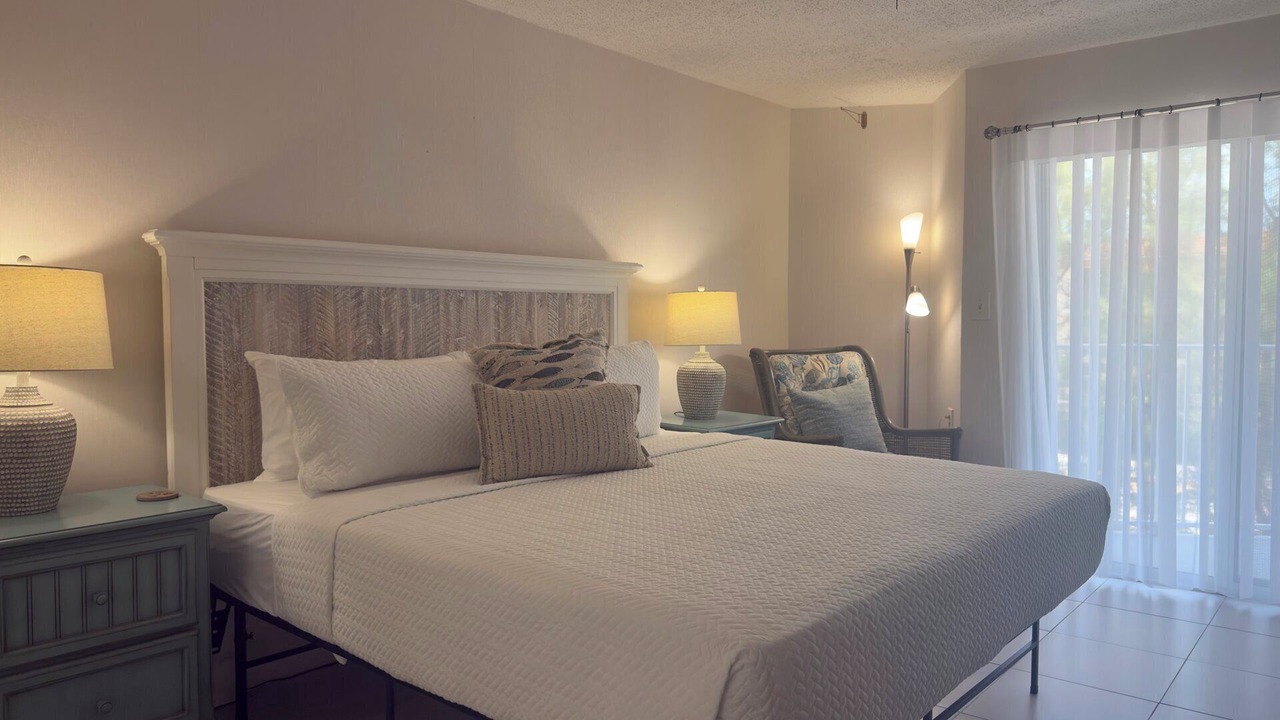 Photo of Bedroom in Key Colony Beach
