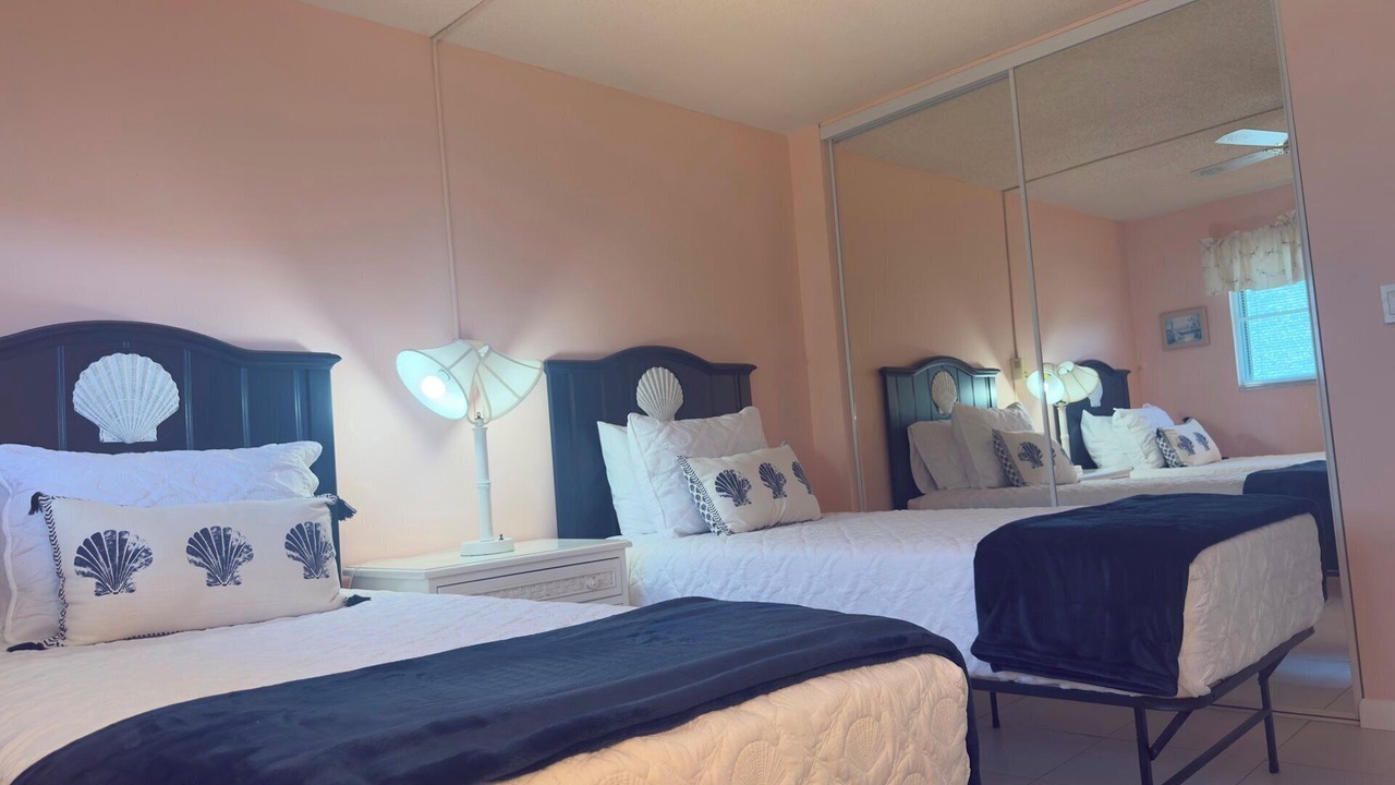Photo of Bedroom in Key Colony Beach