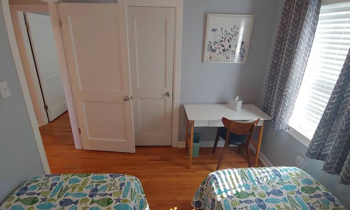 Photo of Bedroom in Lakewood Estates