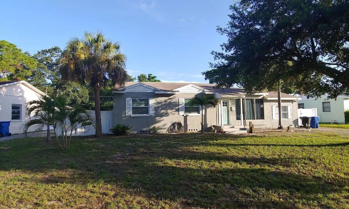 Photo of Outdoor in Lakewood Estates