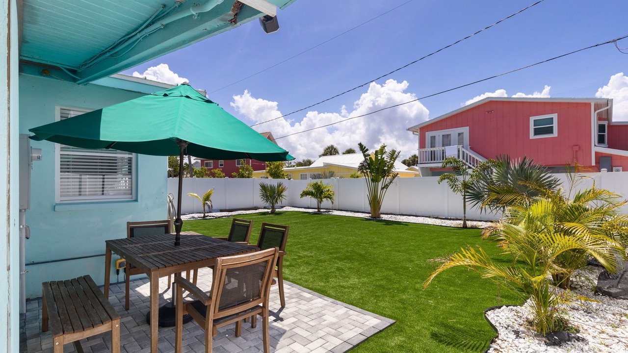 Photo of Outdoor in Mid Island