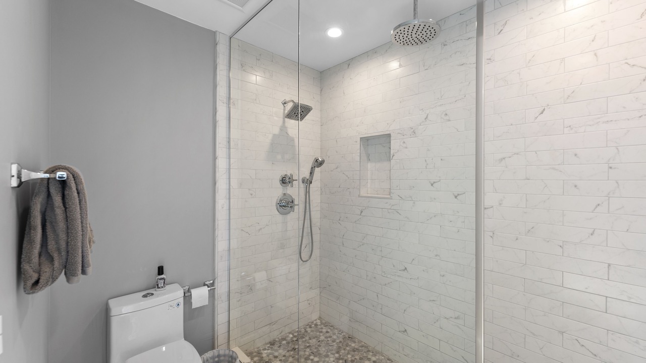 Photo of Bathroom in Islamorada
