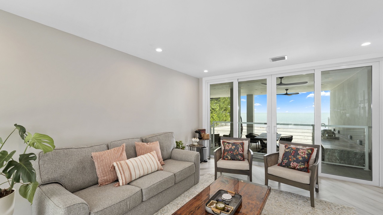 Photo of Livingroom in Islamorada