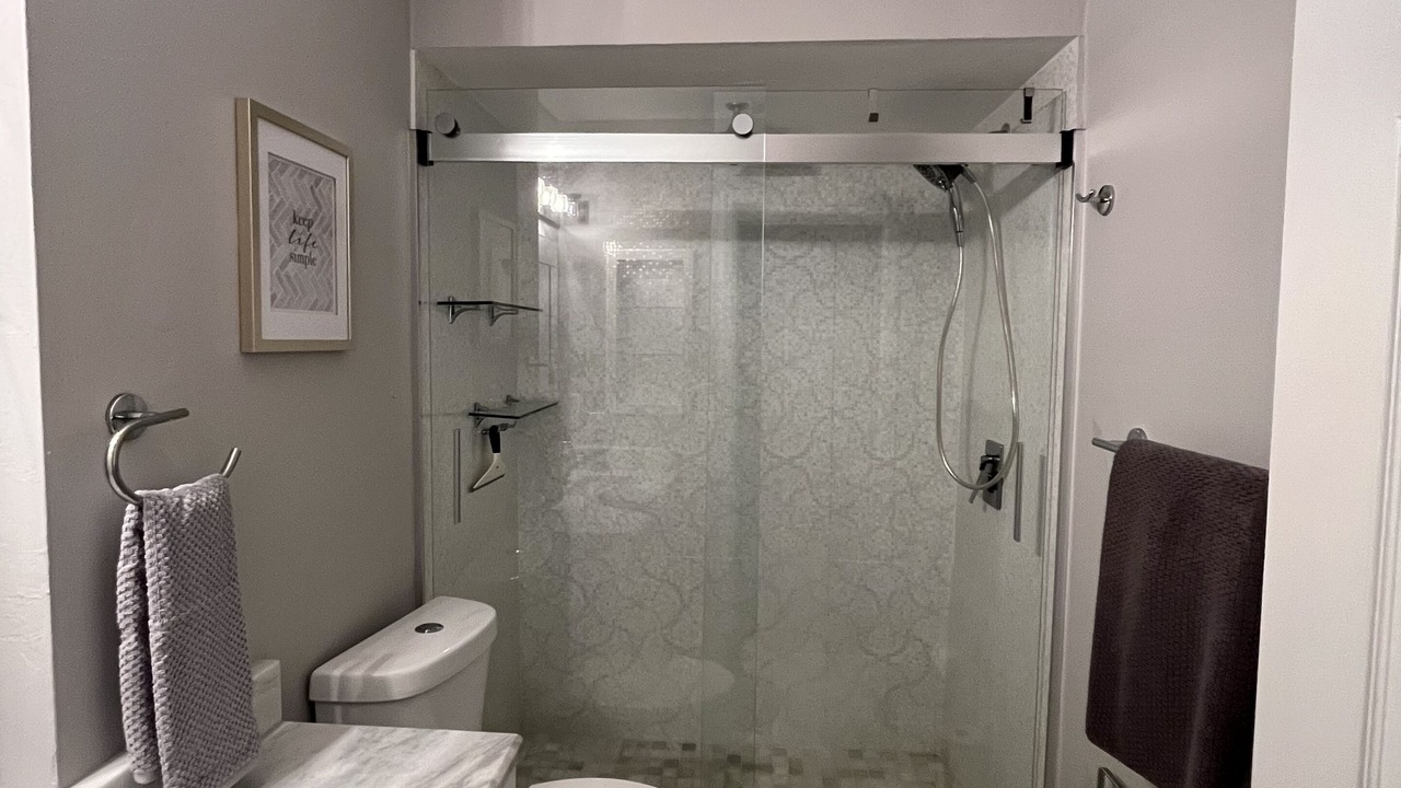 Photo of Bathroom in Biggar