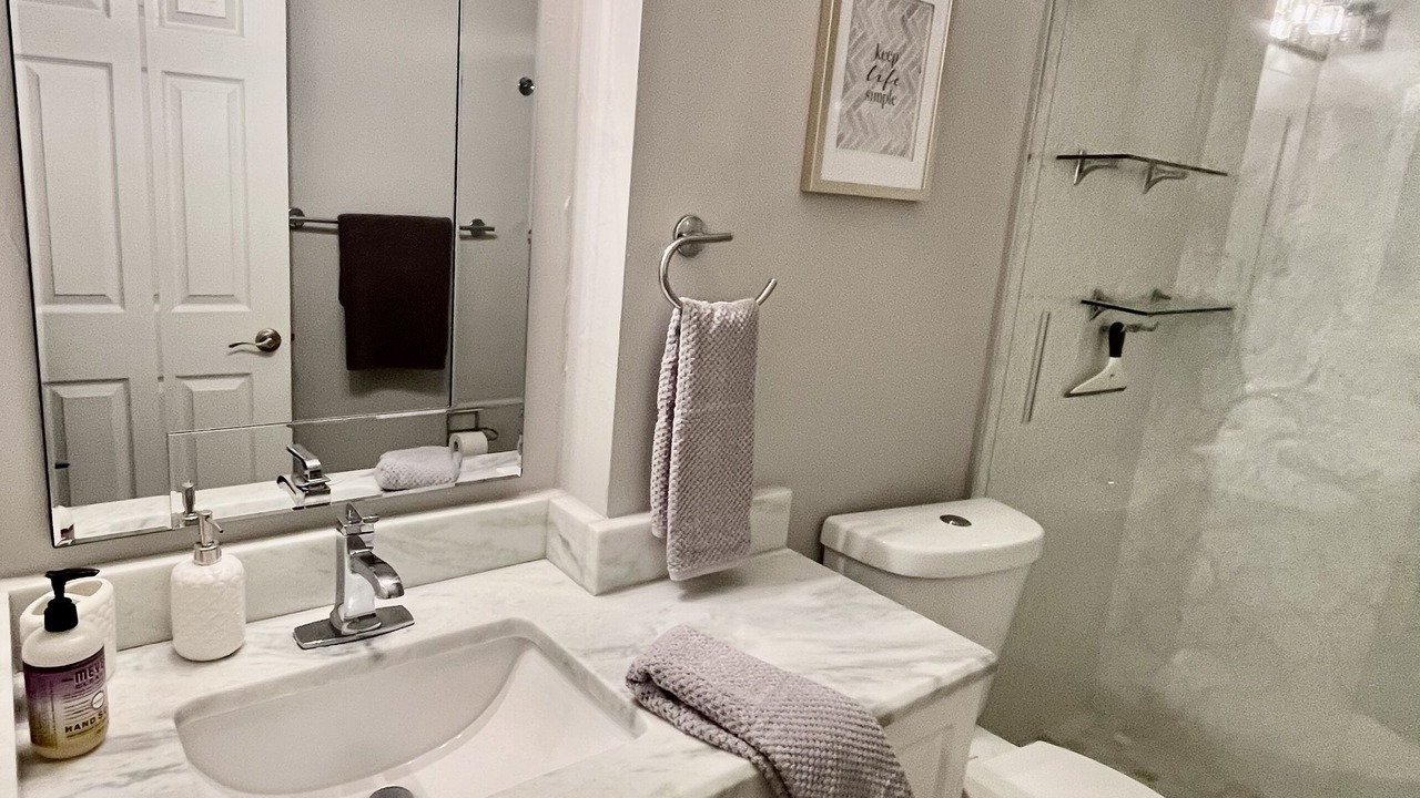 Photo of Bathroom in Biggar