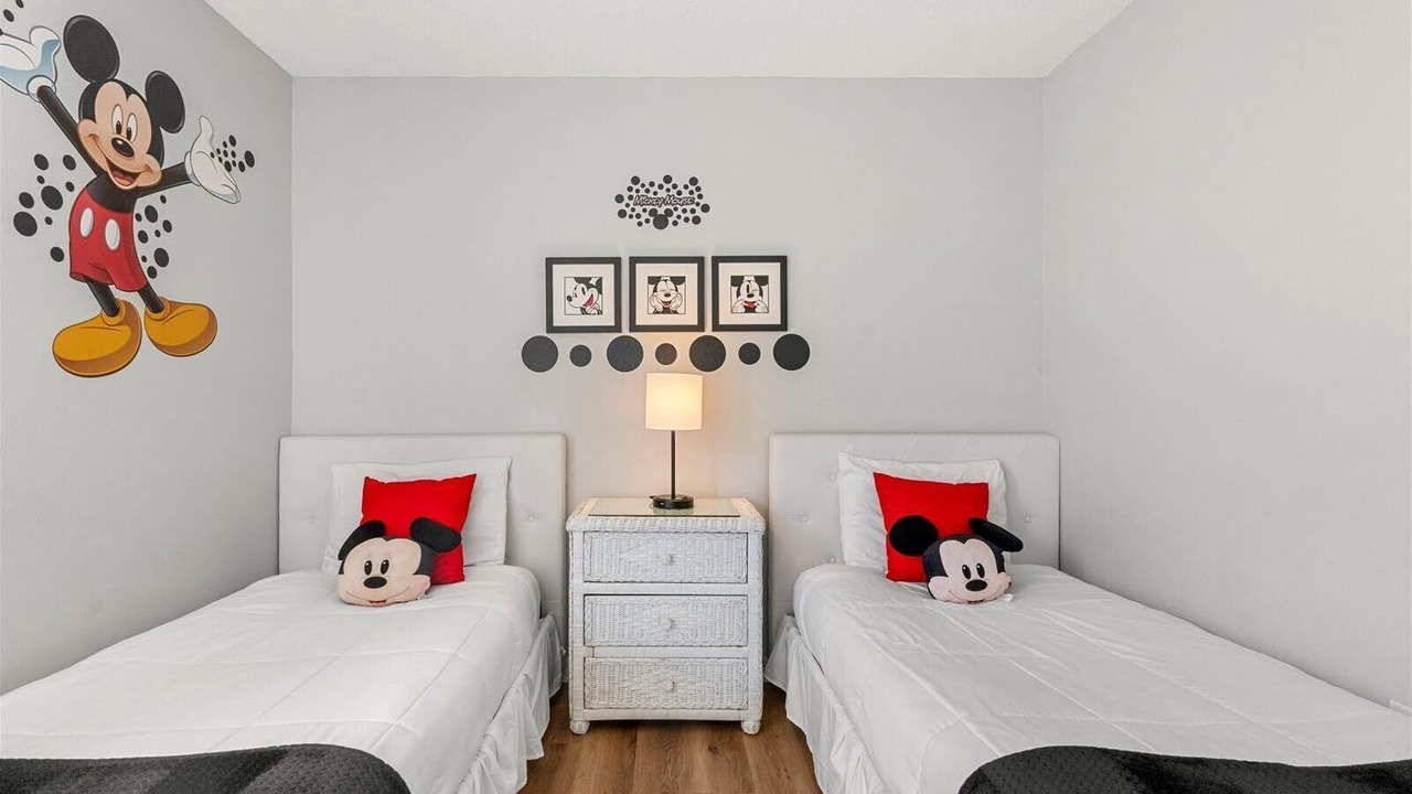 Photo of Bedroom in Lake Berkley