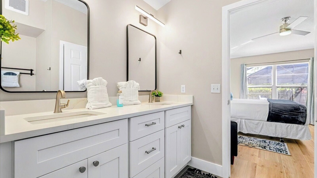 Photo of Bathroom in Lake Berkley