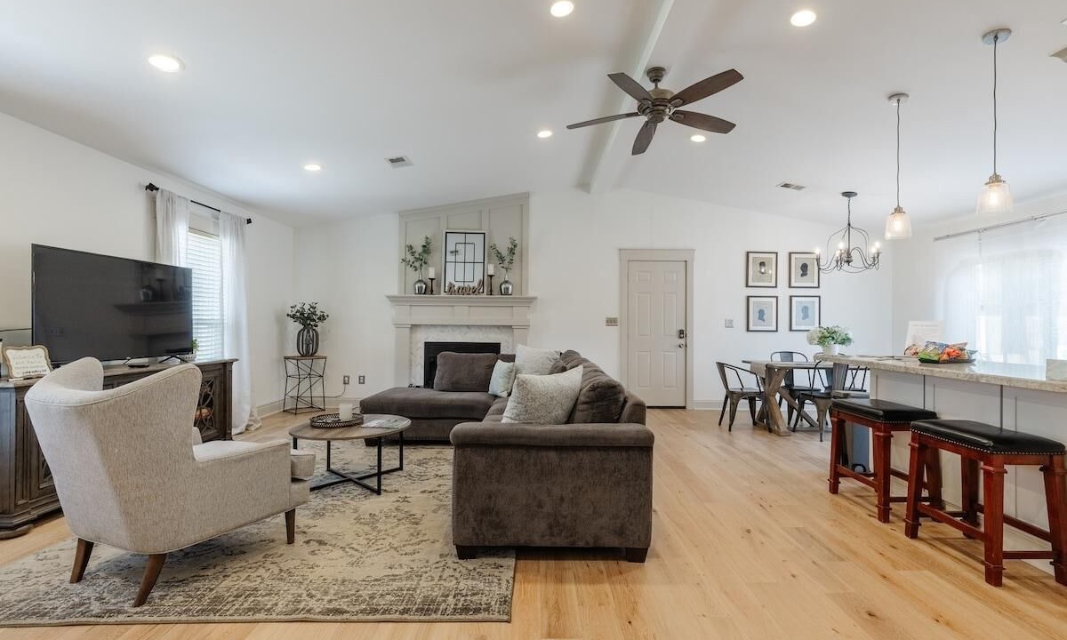Photo of Livingroom in Conestee