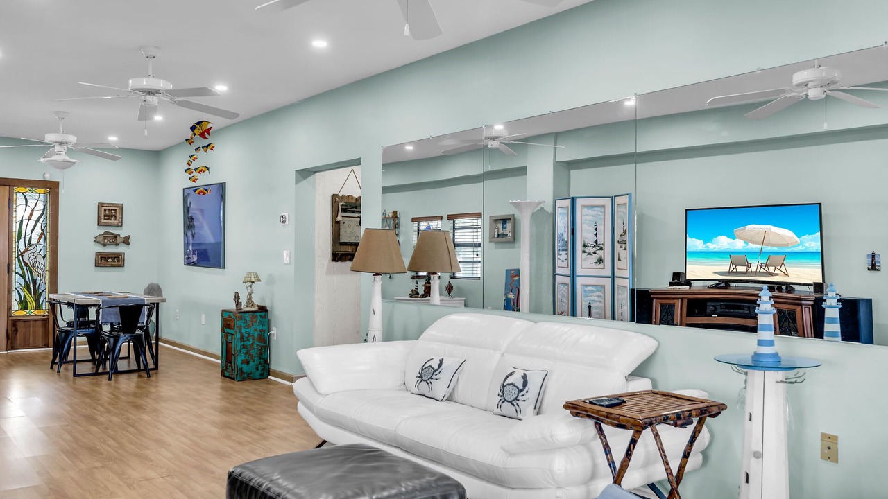 Photo of Livingroom in Key Largo Village