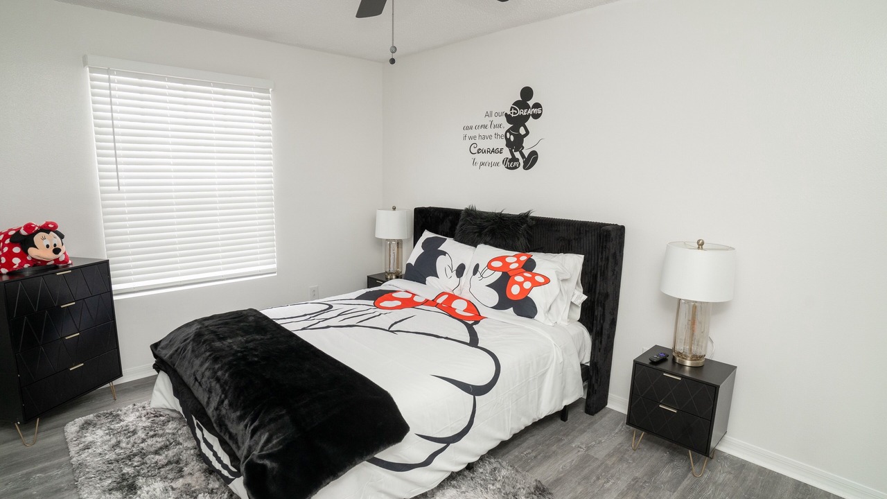 Photo of Bedroom in Sunset Ridge