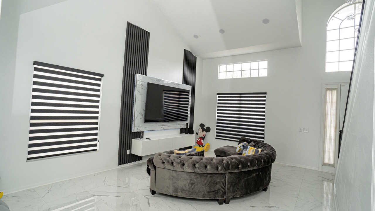 Photo of Livingroom in Sunset Ridge