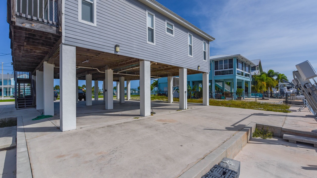 Photo of Patio Balcony in Whispering Pines