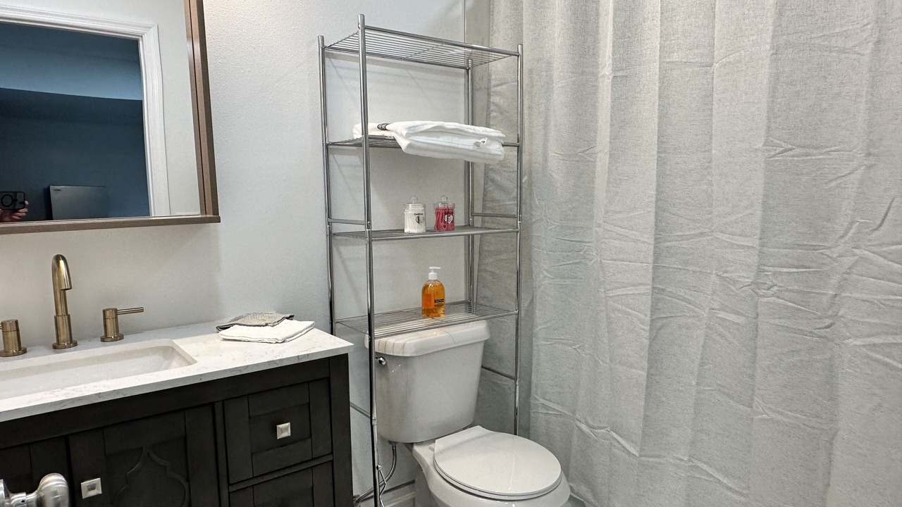 Photo of Bathroom in Lutz