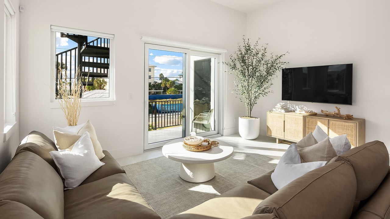 Photo of Livingroom in Indian Rocks Beach