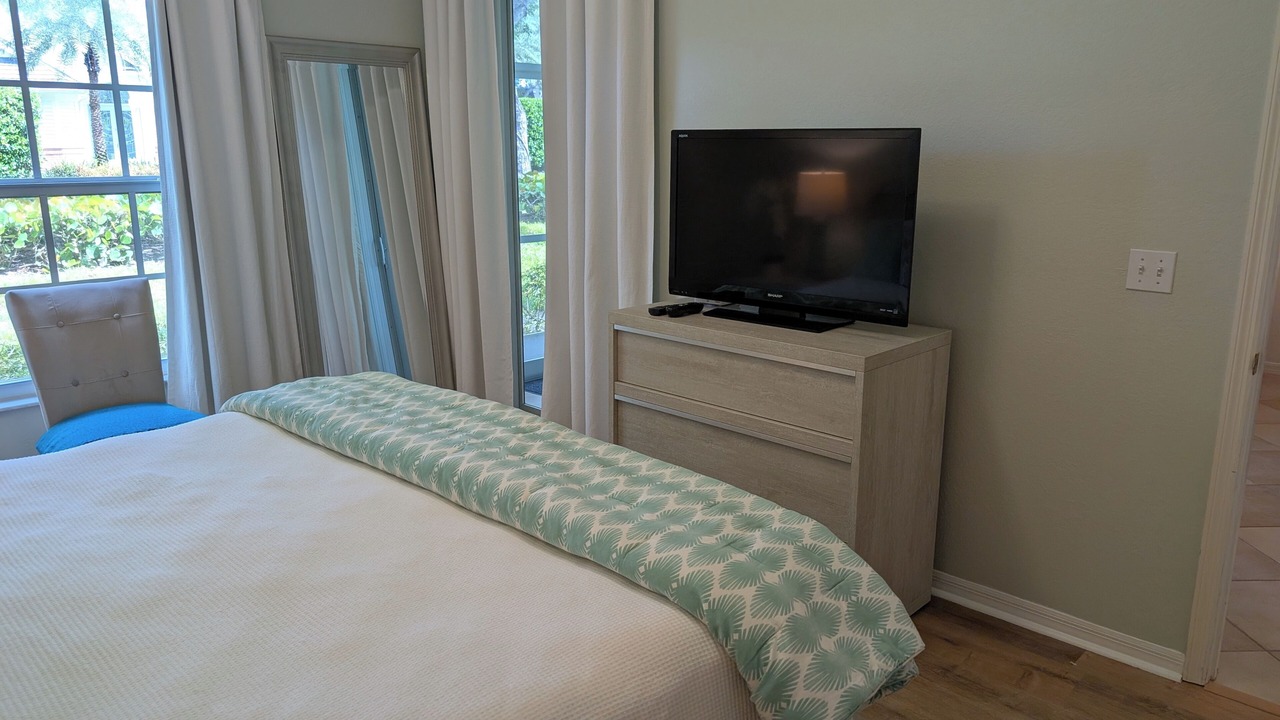 Photo of Bedroom in Pelican Bay