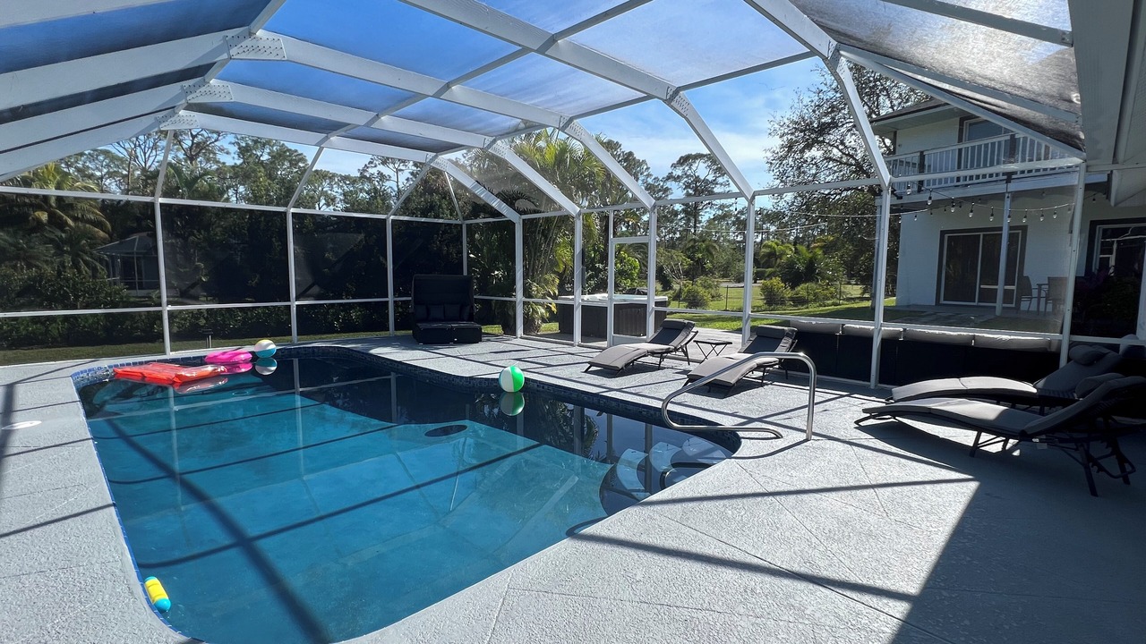 Photo of Outdoor in Naples