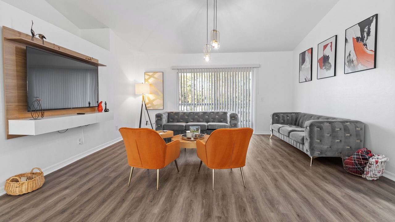 Photo of Livingroom in Naples