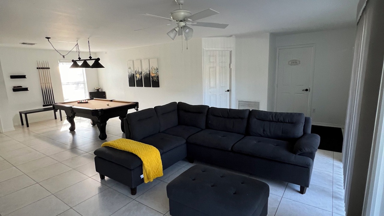 Photo of Livingroom in Naples