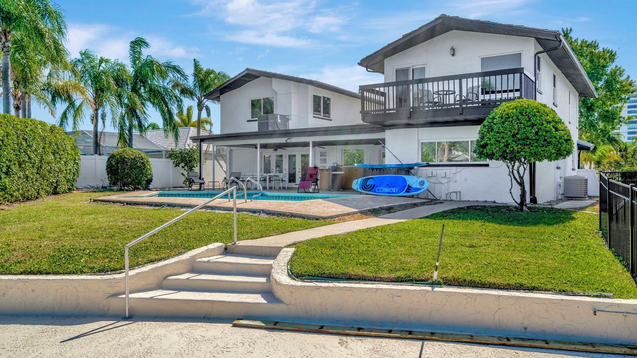 Photo of Others in Island Estate
