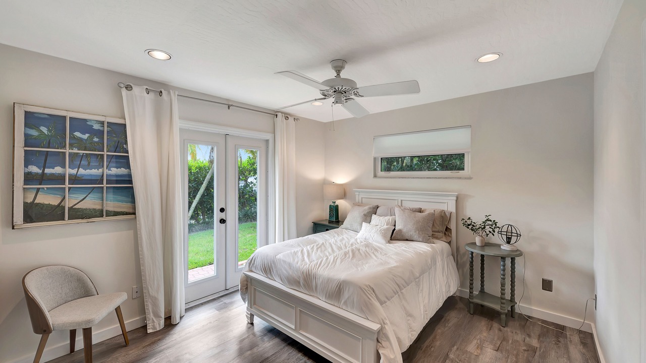 Photo of Bedroom in Central Beach