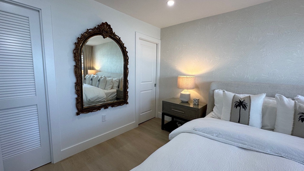 Photo of Bedroom in Hutchinson Island South