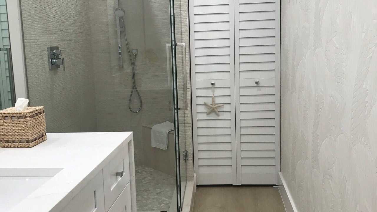 Photo of Bathroom in Hutchinson Island South