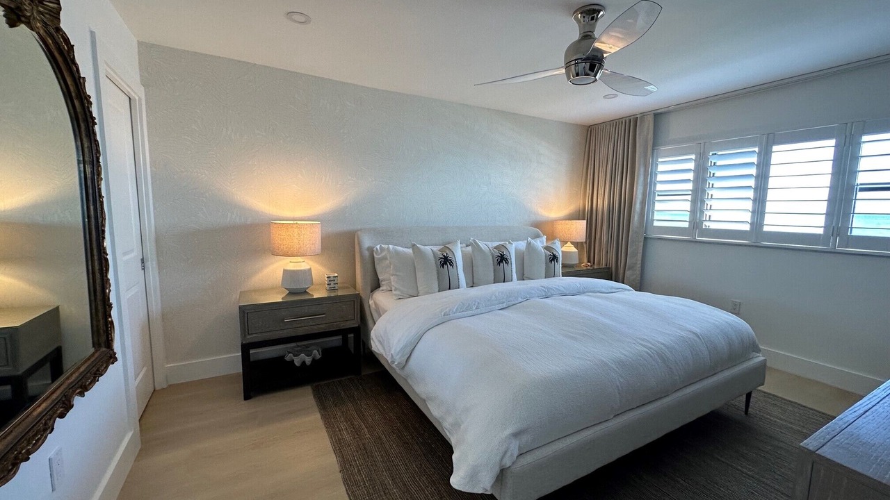 Photo of Bedroom in Hutchinson Island South