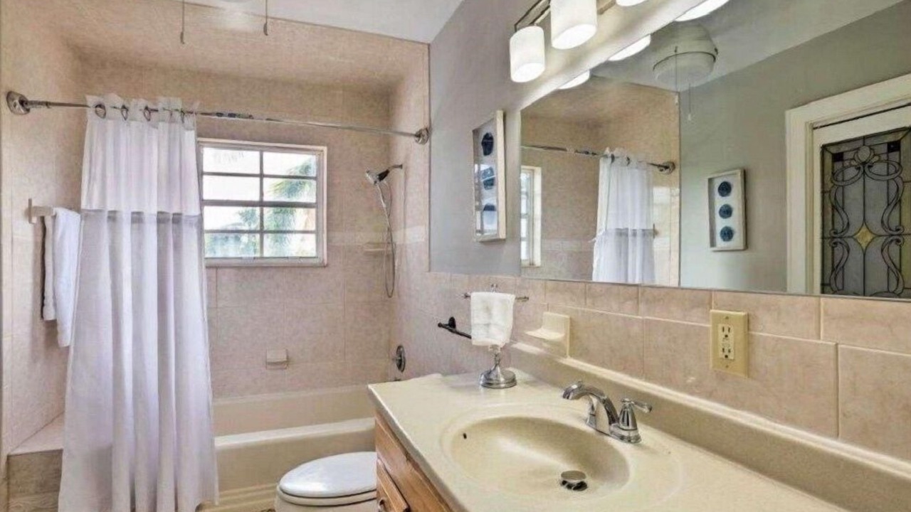 Photo of Bathroom in Boynton Beach