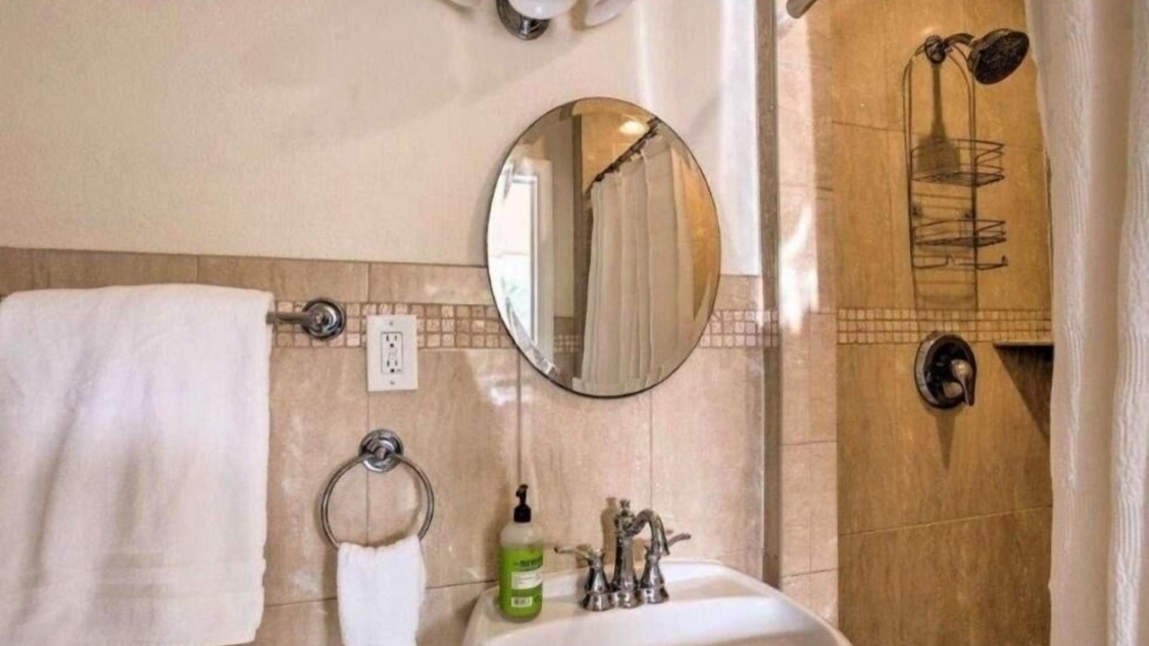 Photo of Bathroom in Boynton Beach