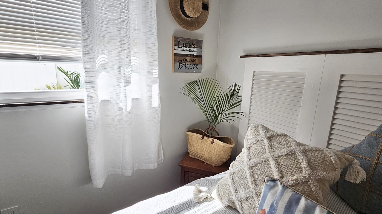Photo of Bedroom in Naples Park