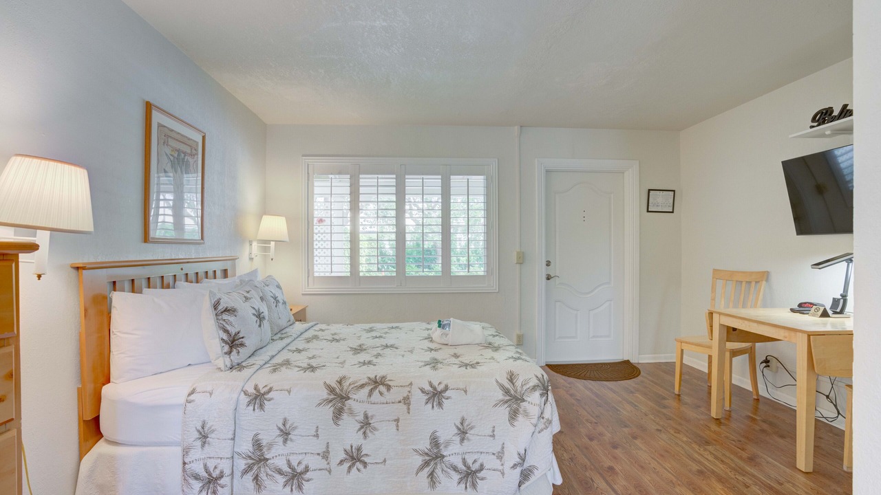 Photo of Bedroom in Tequesta