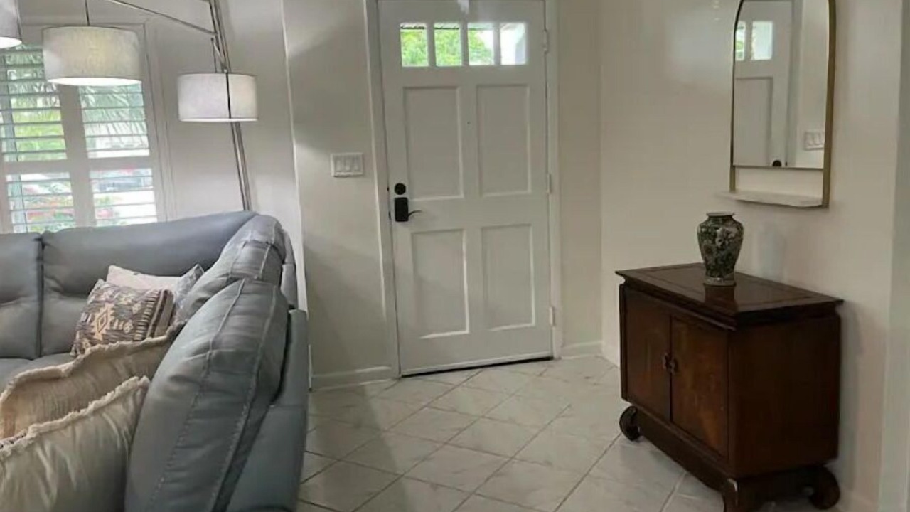Photo of Livingroom in Clearwater
