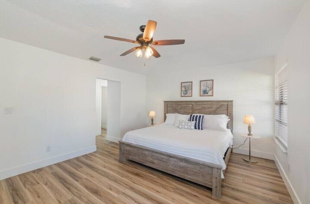 Photo of Bedroom in Melbourne Beach