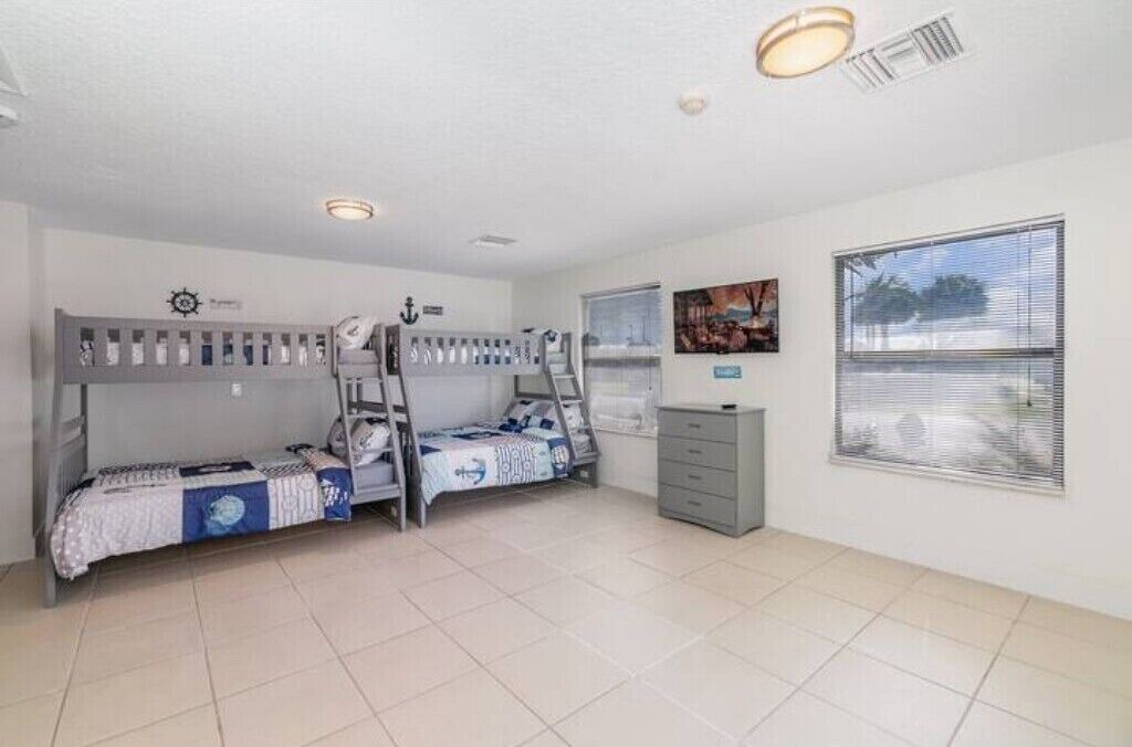 Photo of Bedroom in Melbourne Beach