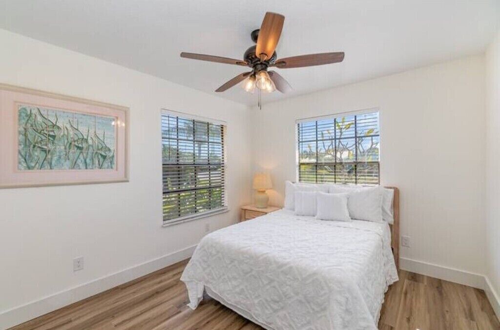 Photo of Bedroom in Melbourne Beach