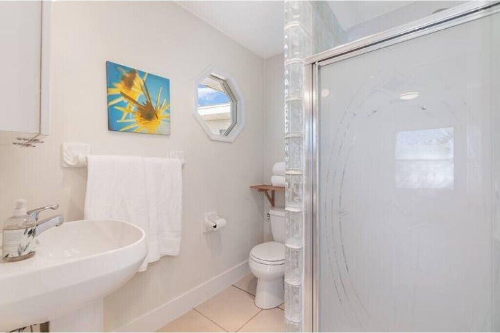 Photo of Bathroom in Melbourne Beach
