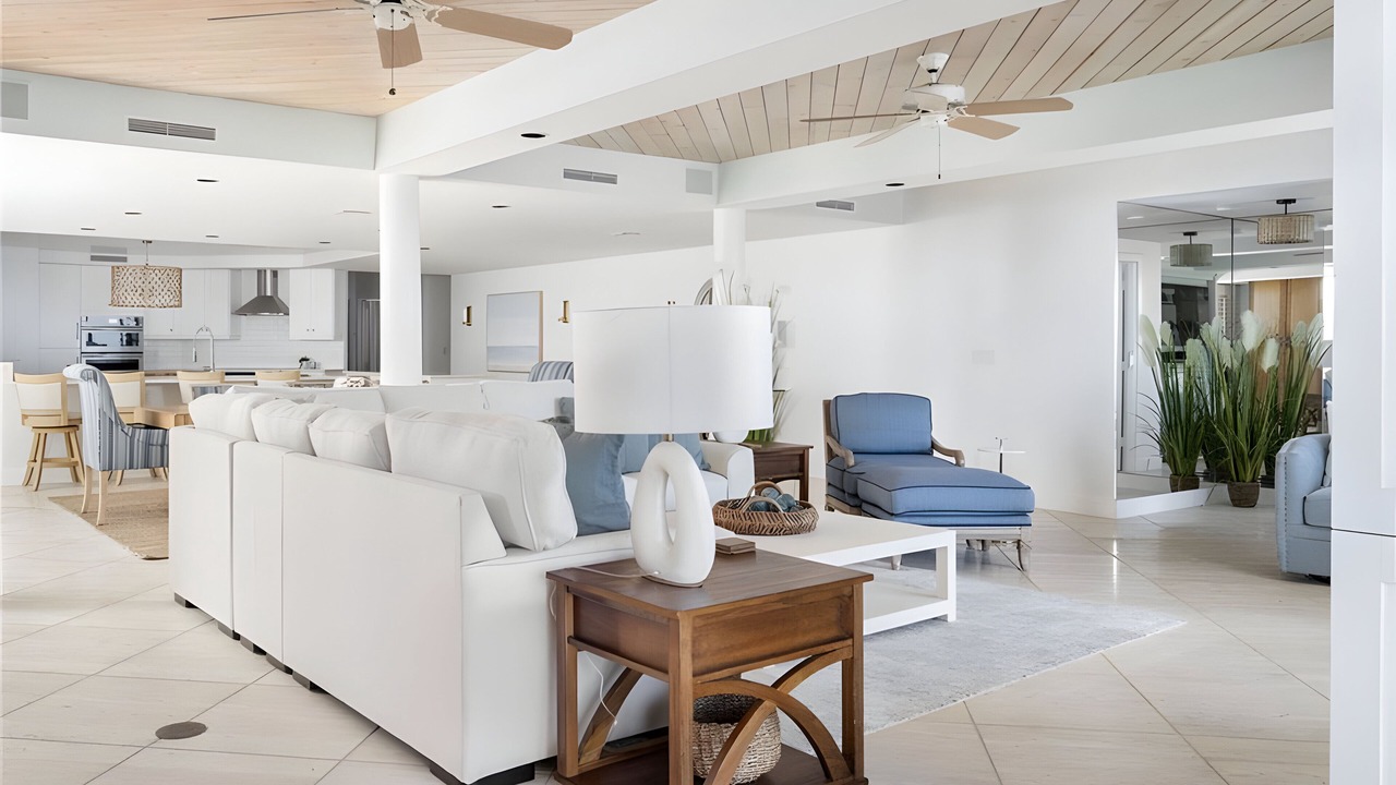 Photo of Bedroom in Central Beach
