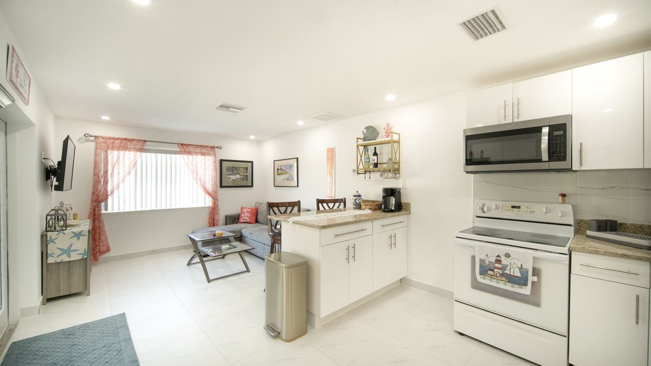 Photo of Kitchen in Caloosahatchee