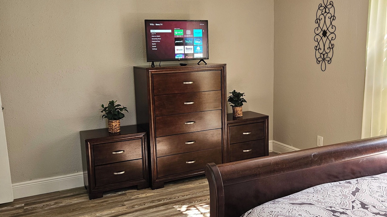 Photo of Bedroom in Timberlane Woodlake