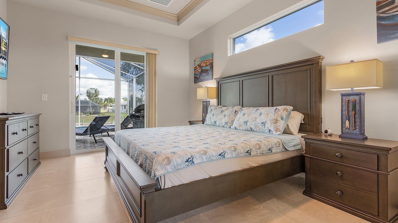 Photo of Bedroom in Caloosahatchee