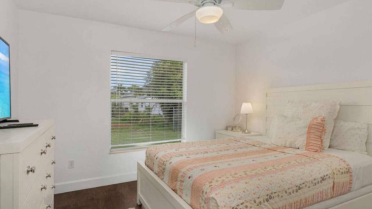 Photo of Bedroom in Cape Coral