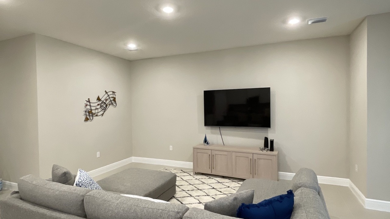 Photo of Livingroom in Apollo Beach