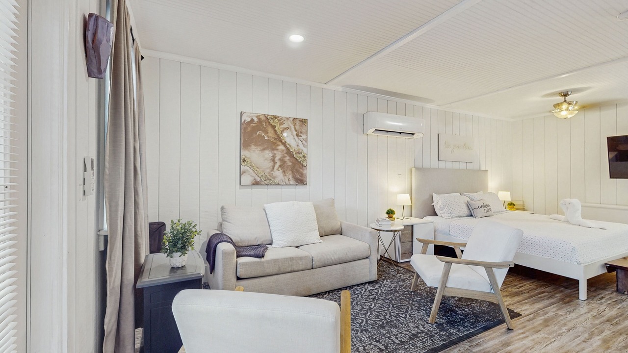 Photo of Bedroom in South Seminole Heights