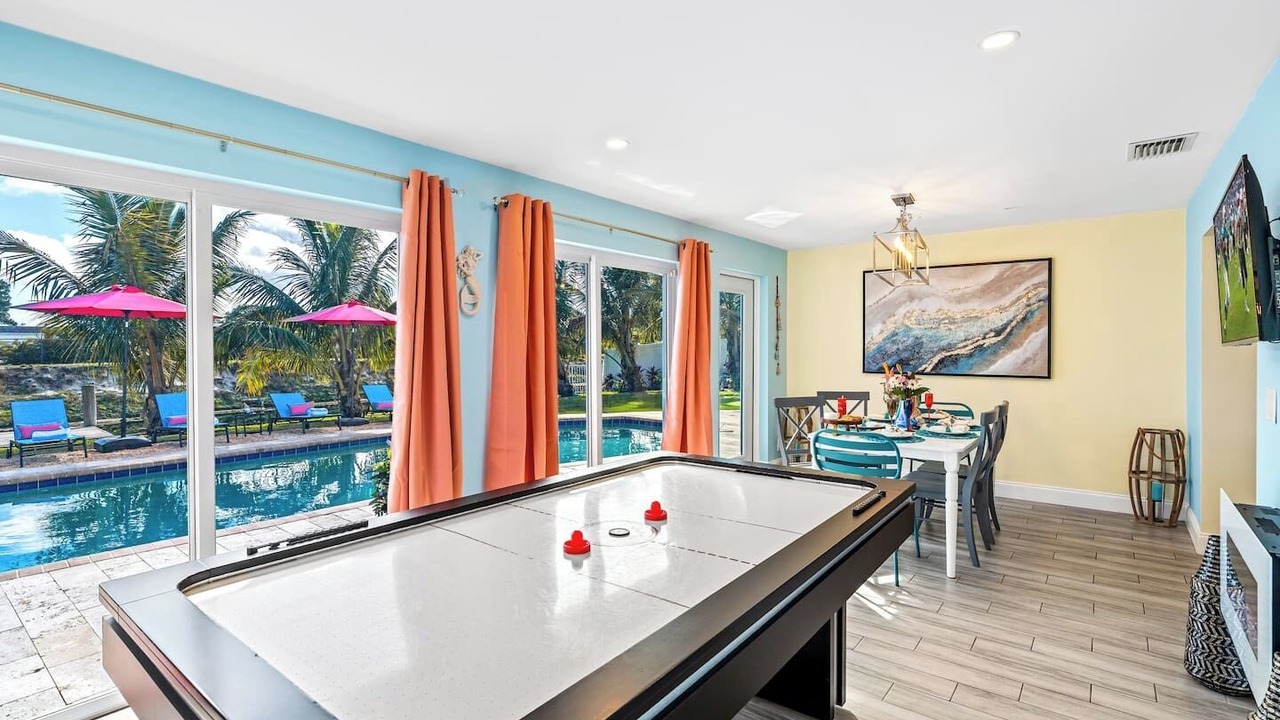 Photo of Bedroom in Golfview Harbor