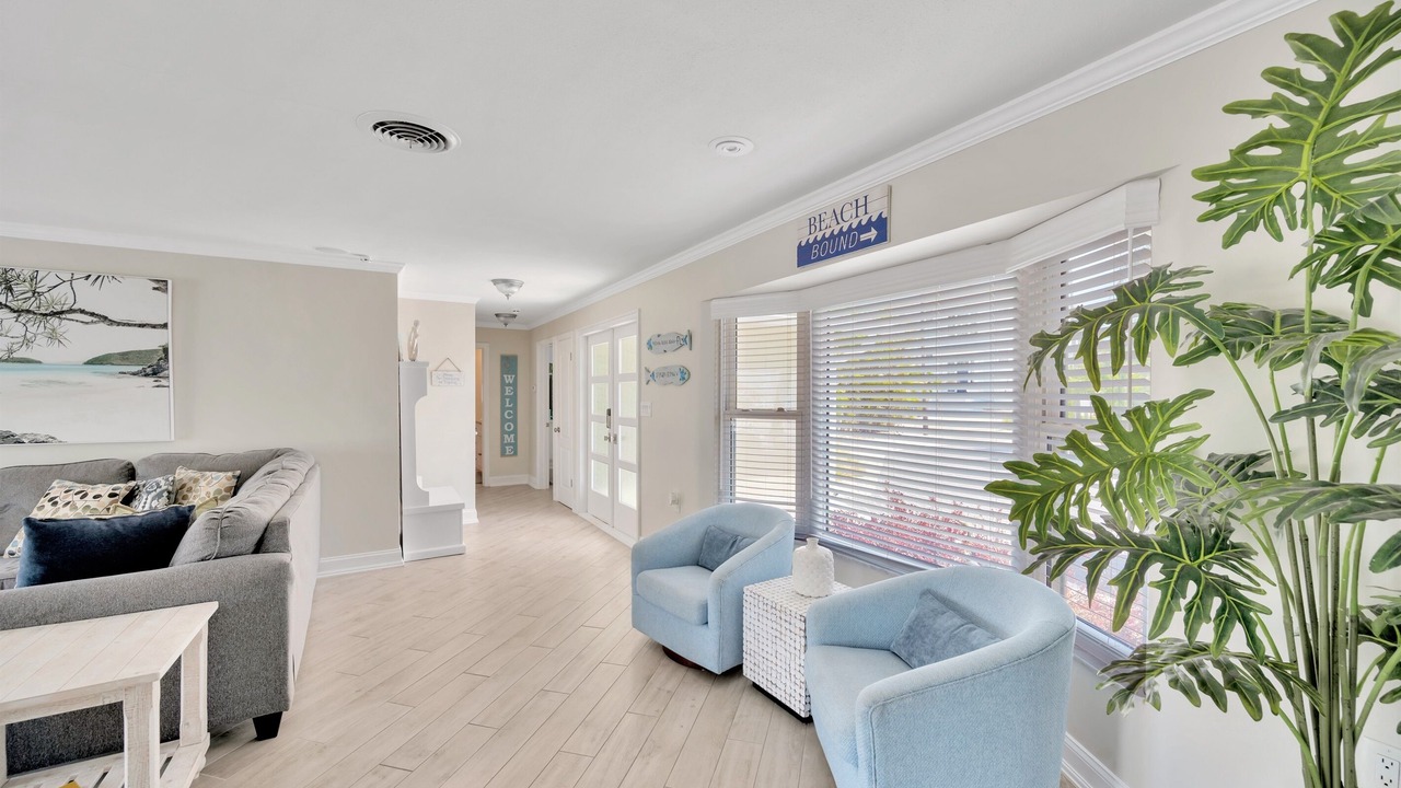 Photo of Livingroom in Indian Rocks Beach