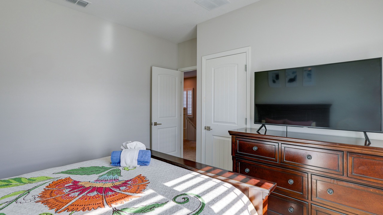 Photo of Bedroom in Redington Beach