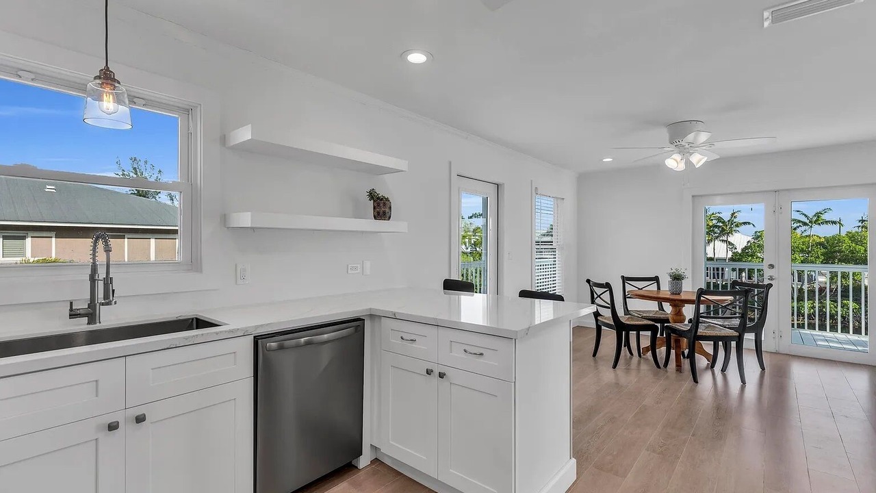 Photo of Kitchen in Venetian Shores